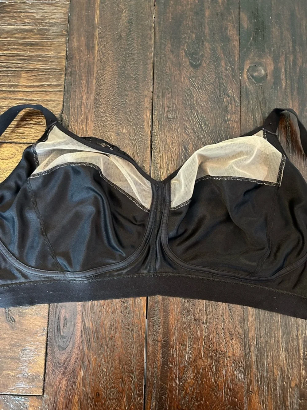 Chantelle Norah Black Lace Wireless Bra- 38H